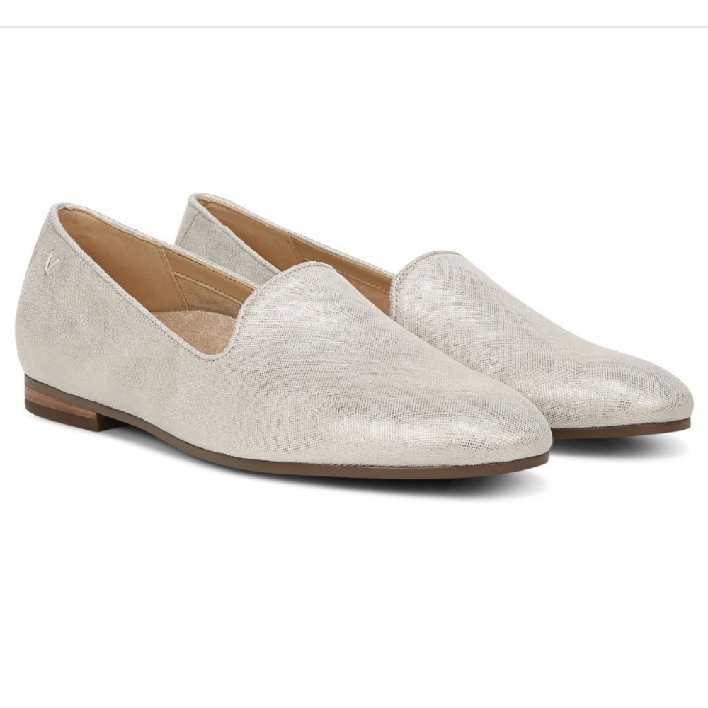 Vionic Women's Shimmer Cream Slip-On Flats